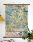 Magnetic Poster Hanging Kit, Vertical Poster Scroll