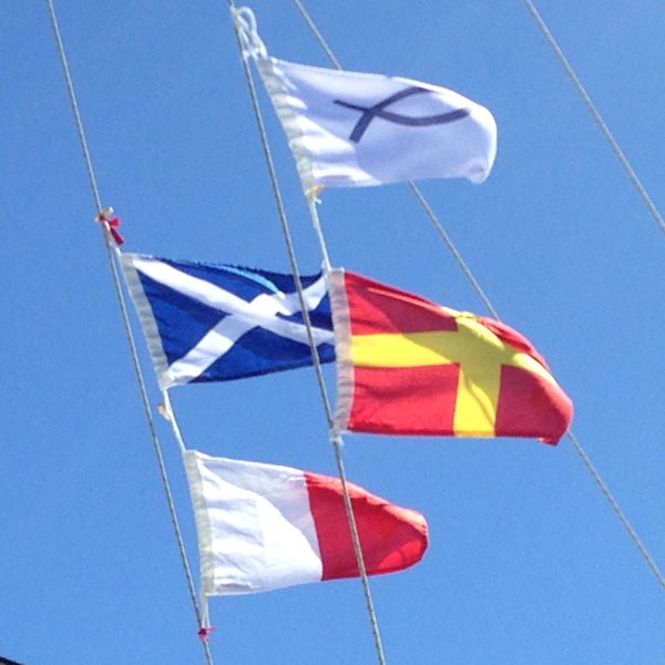 Nautical Signal Flag Complete Kit, With Bag (Set of flags) - Maritime Tribes USA